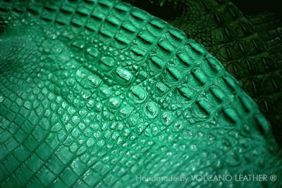 Da cá sấu Volcano Leather