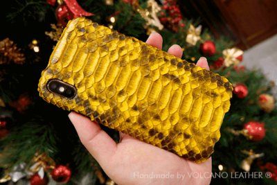 Ốp lưng Iphone da trăn Volcano leather